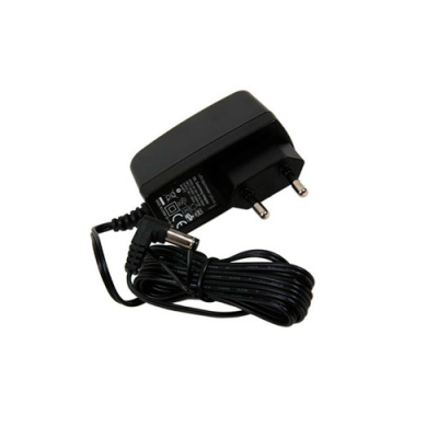 ЗАРЯДНОЕ УСТРОЙСТВО